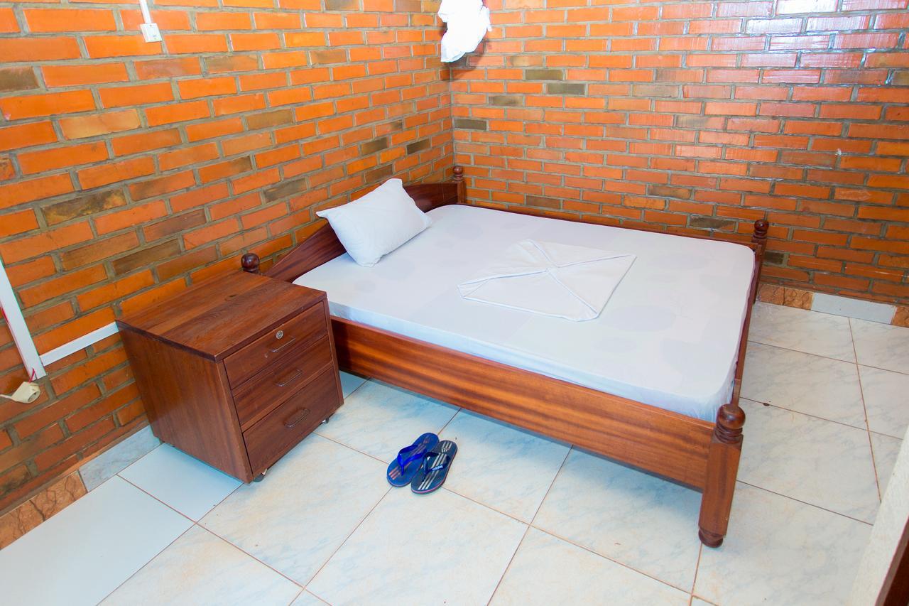 Heart Land Hotel Kigali Zewnętrze zdjęcie