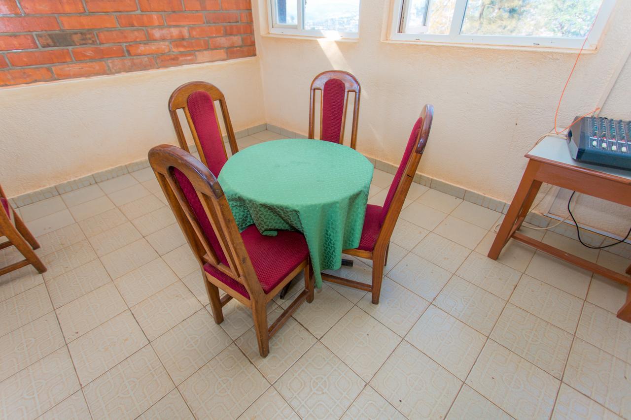 Heart Land Hotel Kigali Zewnętrze zdjęcie
